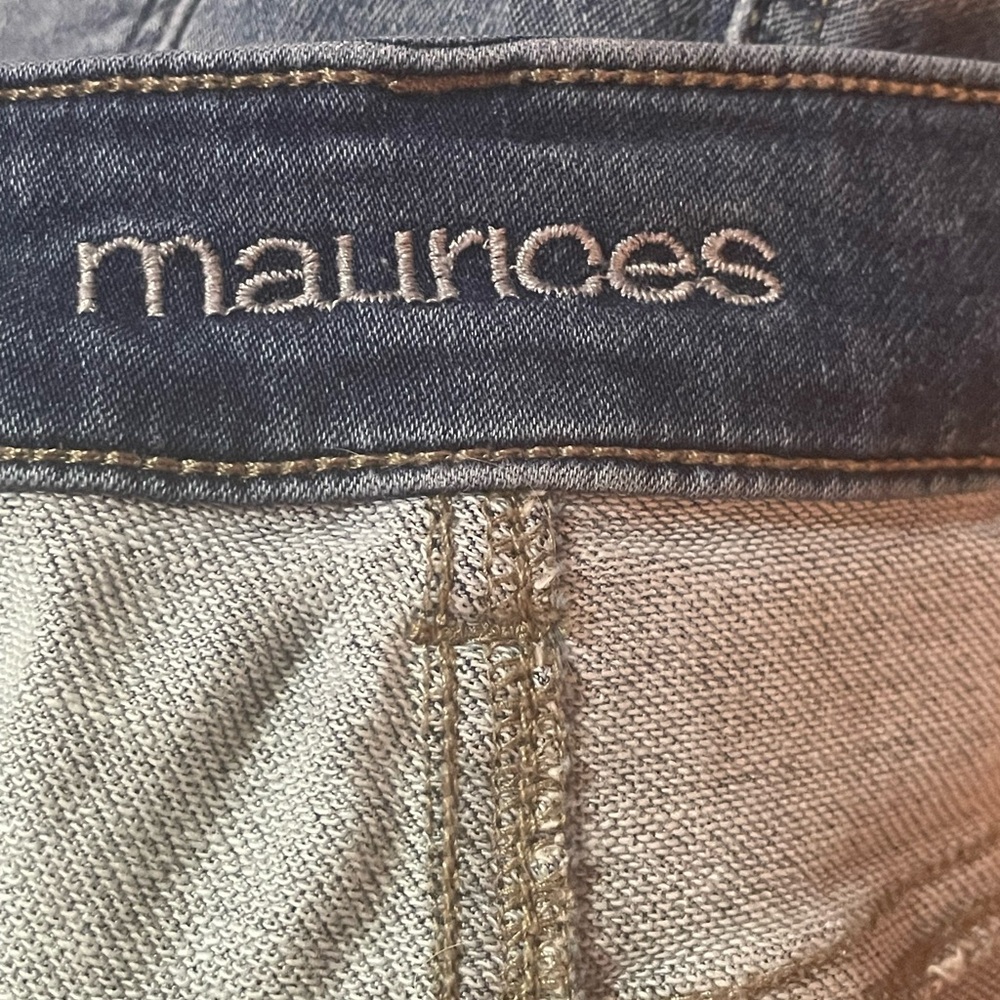 Maurices Light Blue Distressed Jeggings xxl (16W) - Picture 5 of 5